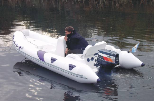 MOON 440 rigid inflatable boat CE homologed