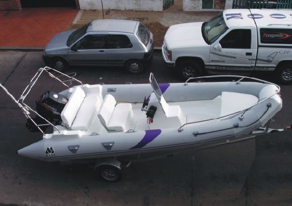 MOON 560 sport semi rigid hull inflable boat RIBs lunamar shipyard FULL EQUIPMENT