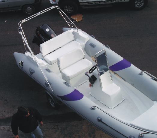 MOON 560 sport semi rigid hull inflable boat RIBs lunamar shipyard FULL EQUIPMENT