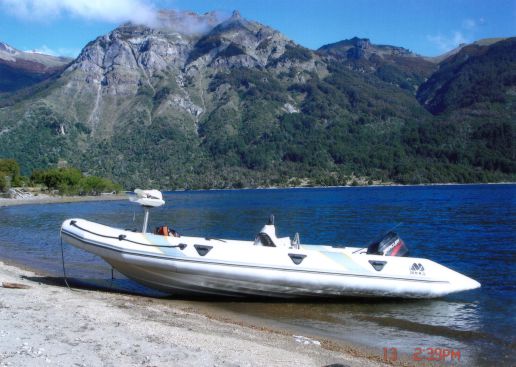 rigid hull inflatable boat RHIB MOON 630 patagonia lakes