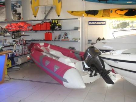 MOON 440 T ribs rigid inflatable boats Spain. Semirrigida neumatica inflable Espana