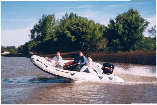 MOON NAV 560 Ocean Rigid Hull Inflatable Boat RIBs Lunamar Boatyards