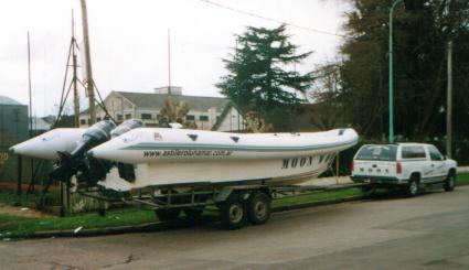 MOON 1040 Work Rigid Hull Inflatable Boat transport and professional work