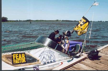 FEAR FACTOR HOLAND boat services, tv productions, risk scenes, regattas races, events, films, photographs, boats rental, MOON Ribs 