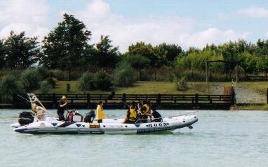 Bote Inflable Semirrigido MOON NAV III 890 Oceano Off Shore rescate competicion militar turismo 