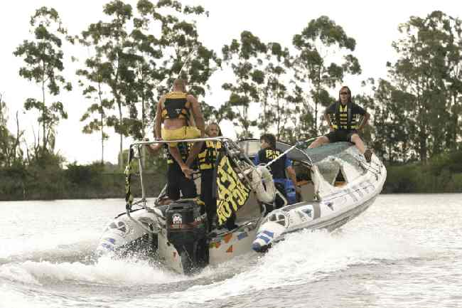 FEAR FACTOR RUSIA boat services, tv productions, risk scenes, regattas races, events, films, photographs, boats rental, MOON Ribs COURTESY of SANTIAGO LEPERA PHOTOGRAPHERS