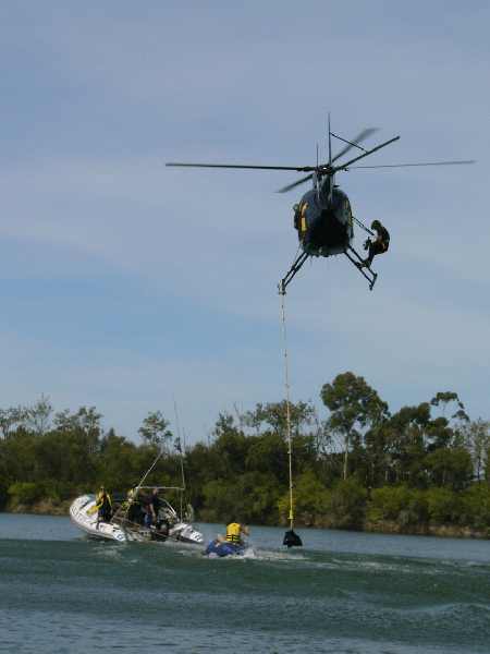 FEAR FACTOR ESPANA servicio de embarcaciones producciones televisivas eventos filmaciones fotografias alquiler Semirrigidos Moon 