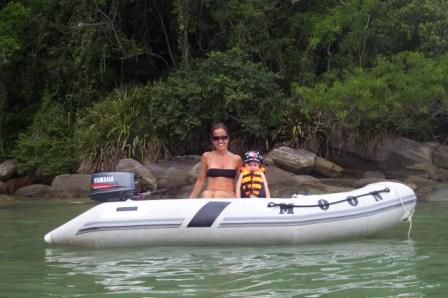 MOON 310 tender Roll up inflatable boats dinghies. Gomones Enrollables 310 brasil