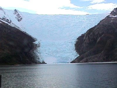 Expedition in Beagle Channel in Tierra del Fuego Navigation in Glaciars Patagonia Adventure Tourism