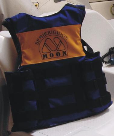 MOON lifejackets